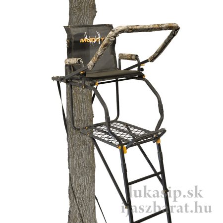 Muddy Huntsman DeLuxe fára szerelhető  les (treestand) létrával és korláttal 